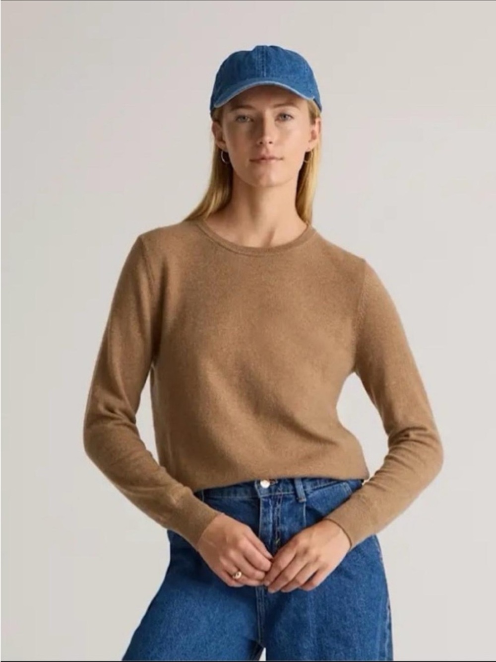 Quince Cashmere Crewneck Sweater in Camel